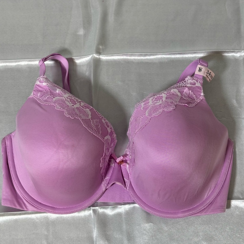 Victoria's Secret Purple Lace Trim Bra